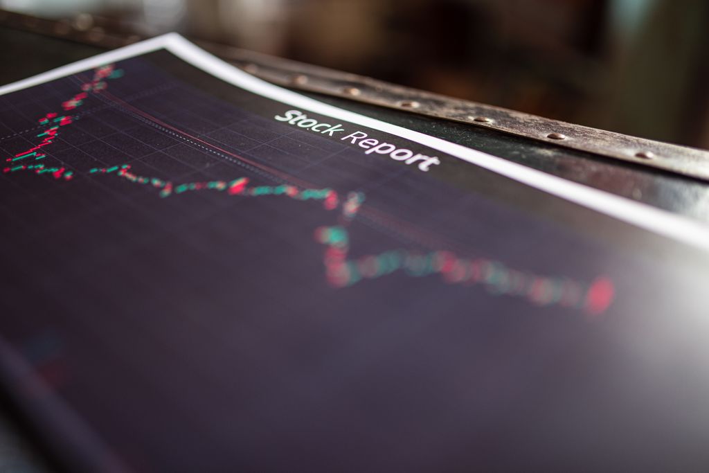 Why I’m Still Bullish on Bloom Energy (NYSE: BE) Detailed stock report showing market trends on paper charts.