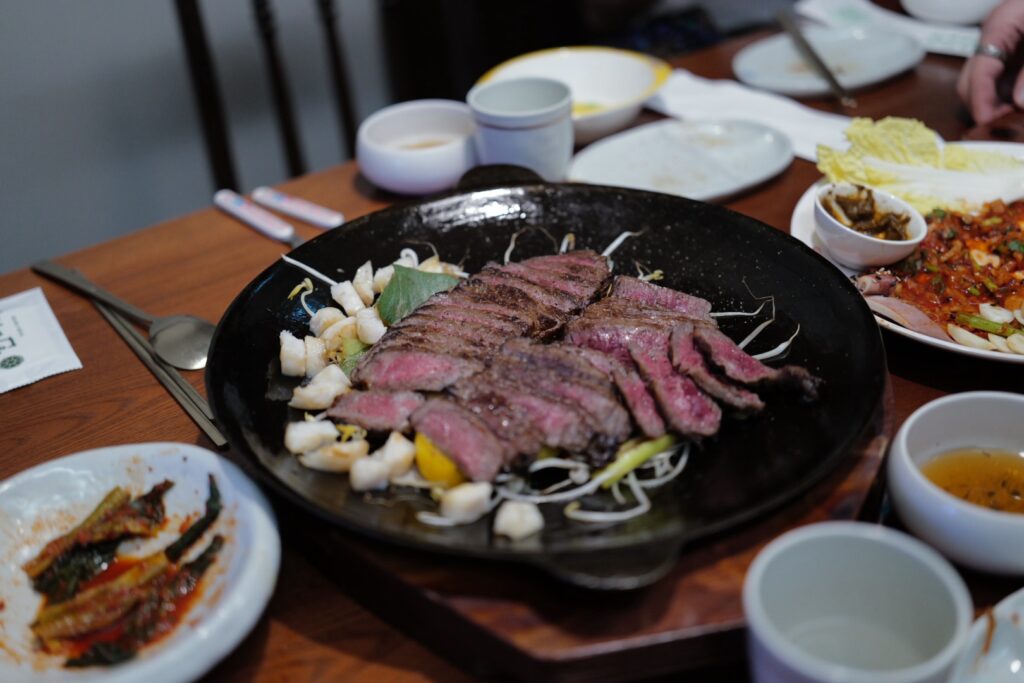 Why Korean Restaurants Are Thriving in London (2026): A Business Expert’s Perspective Preview L1020493 1024x683
