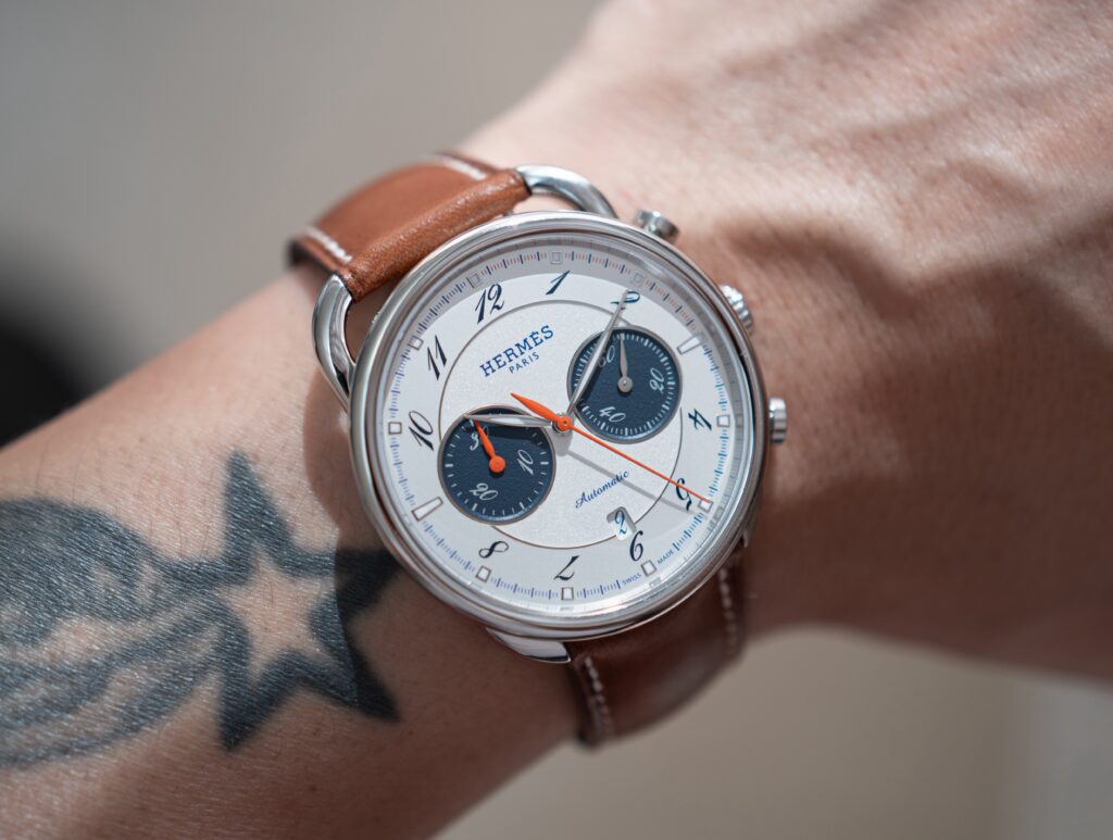 Hermès Arceau Chronograph Automatic Review - A Quiet Masterpiece L1030200 1024x773
